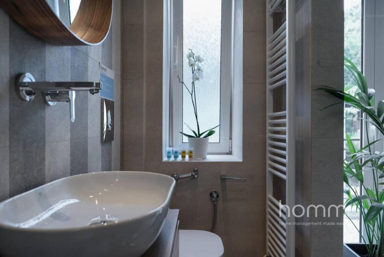 Renovated Homm Apartment In Lycabettus, Pitanis Str Афины Экстерьер фото